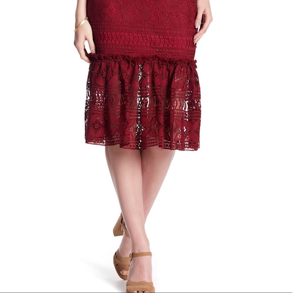 ALEXIA ADMOR red crochet dress NWT - Picture 4 of 4
